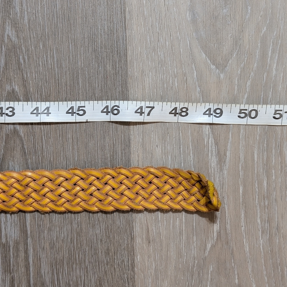 Vintage Braided Yellow Leather Belt - Preloved - Picture 3 of 7